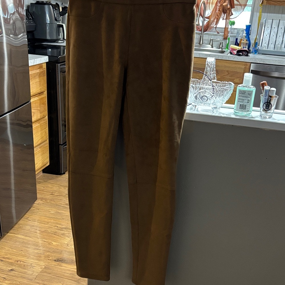 Max Studio Brown Pants
